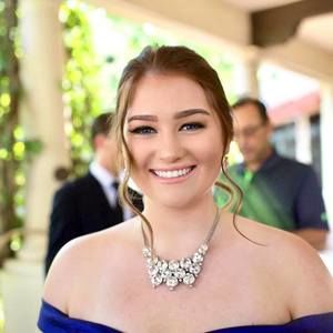 Meet your Posher, Jillian